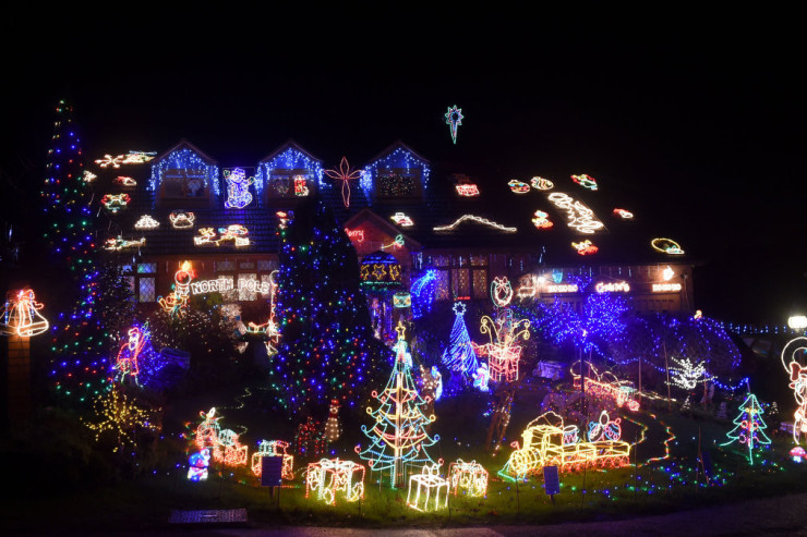 US uses more energy on Christmas lights than some nations do all year